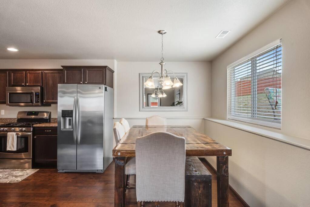 Large Home In The Most Convenient Location Rapid City Exterior foto