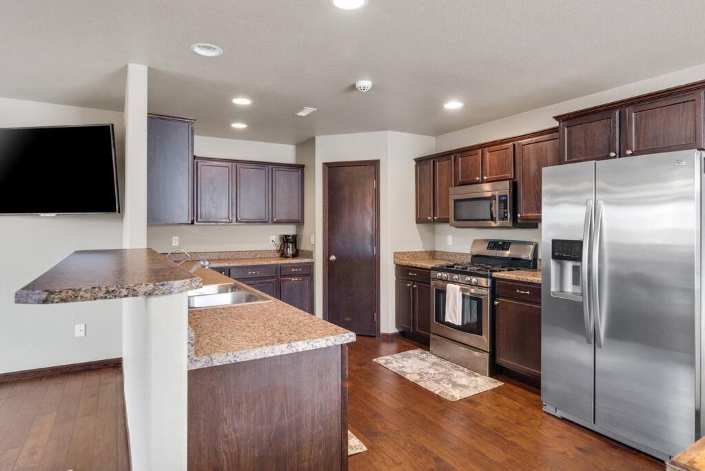 Large Home In The Most Convenient Location Rapid City Exterior foto