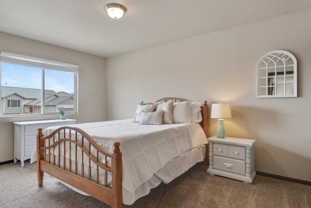 Large Home In The Most Convenient Location Rapid City Exterior foto